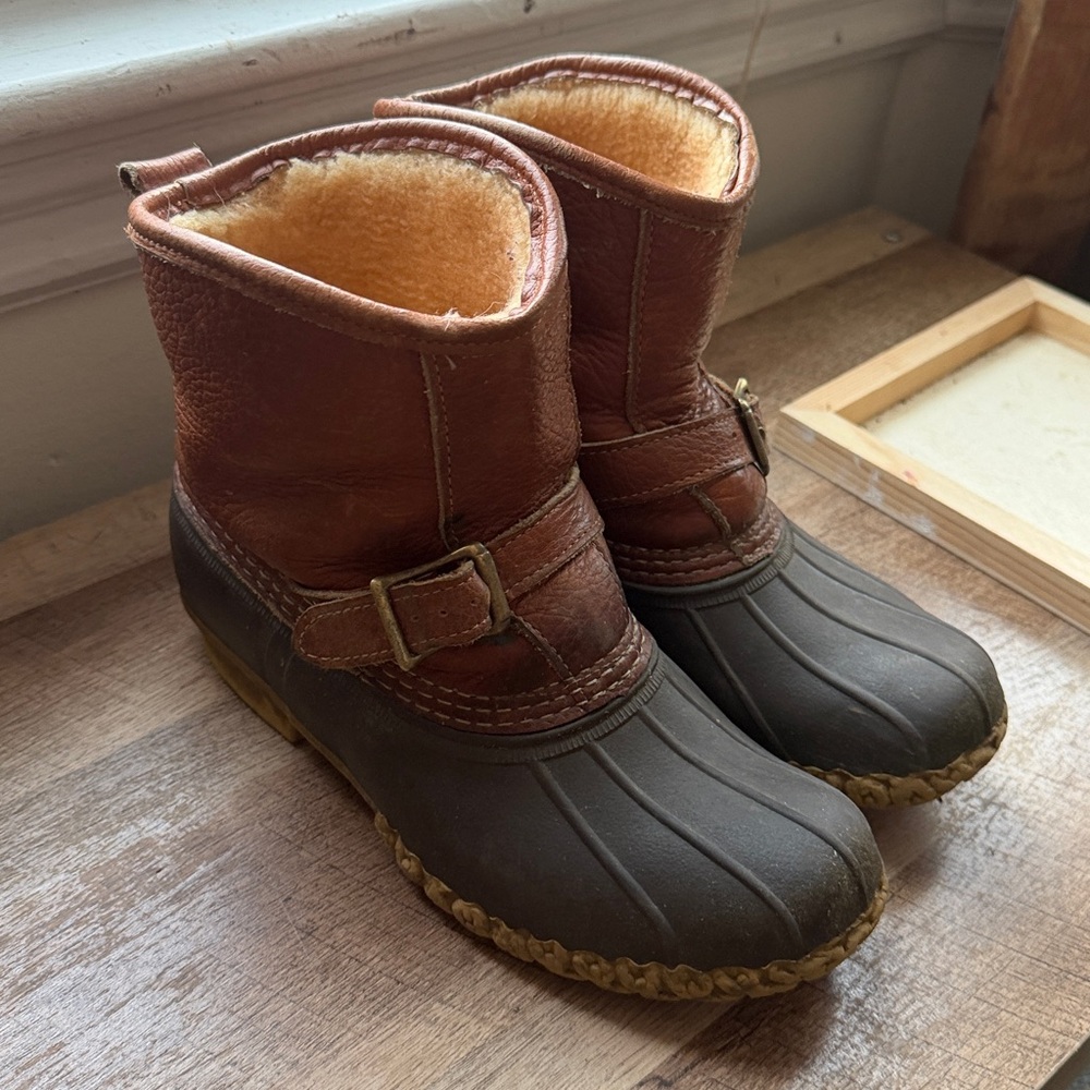 Vintage LL Bean 7" Shearling Lined Duck Bean Boots.